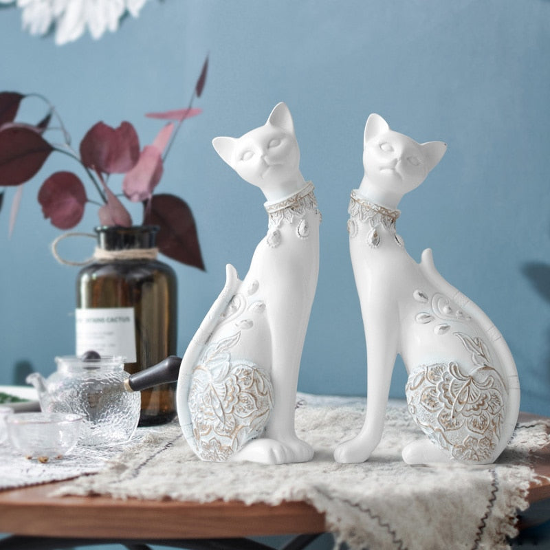 Shop European Figurine Cat Statue for Home Decoration | Unique Gift for Cat Lovers