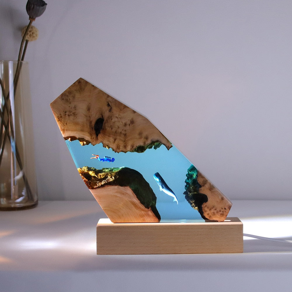 Unique Whale Diver Resin Wooden Decorations | Marine Art for Bookshelf or Desk | Ideal Gift for Office or Home